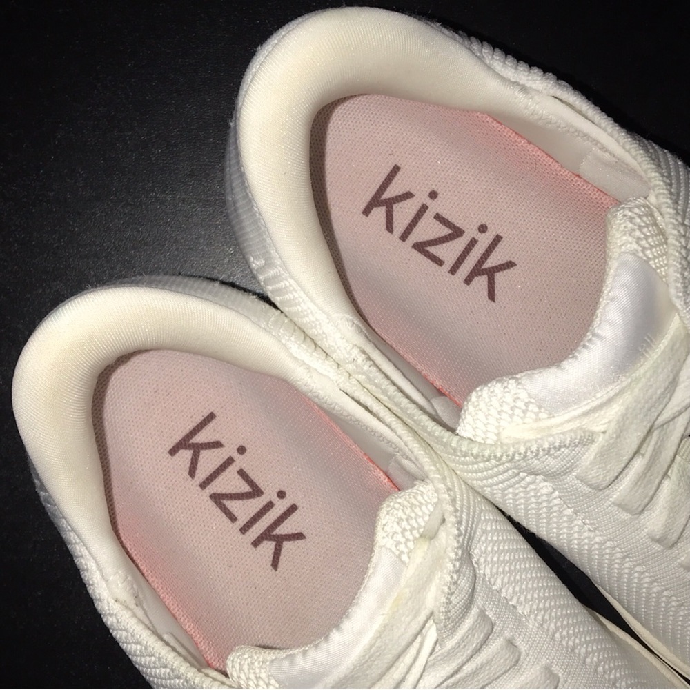 Kizik Knit White Sneaker Size 8 - Picture 9 of 11